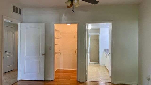 136 SW Peacock Blvd Apt 19-104 St, Port St Lucie, FL 34986