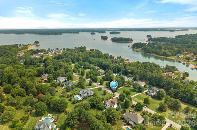 137 Torrence Chapel Road, Mooresville, NC 28117