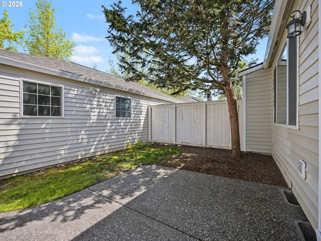 14447 Se OREGON TRAIL Dr, Clackamas, OR 97015