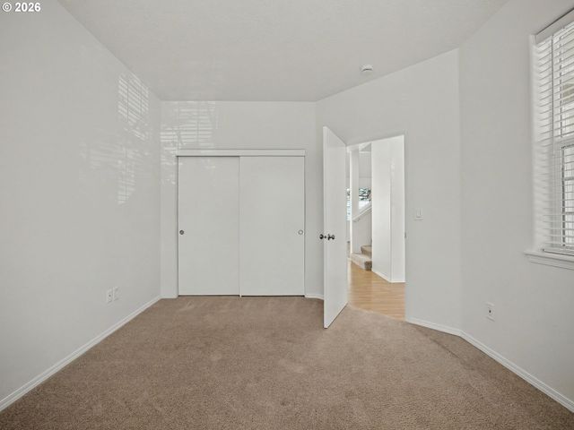 14447 Se OREGON TRAIL Dr, Clackamas, OR 97015