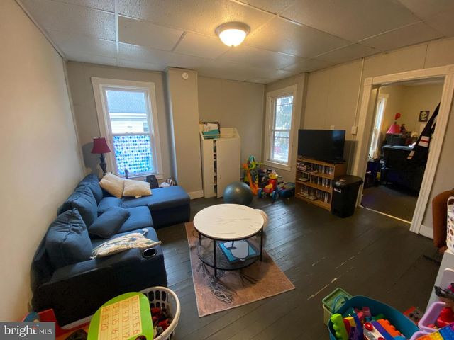 164 HAMILTON AVE, Waynesboro, PA 17268