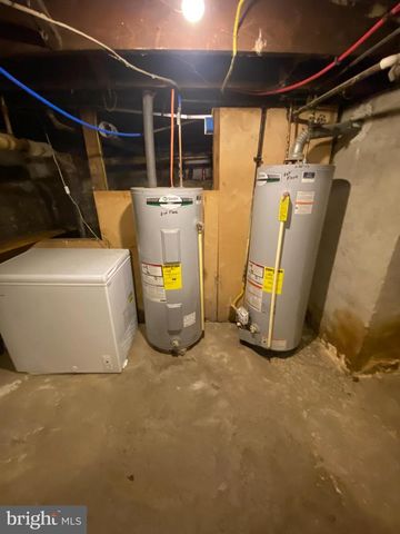 164 HAMILTON AVE, Waynesboro, PA 17268