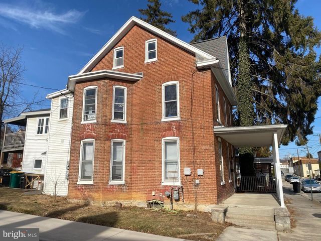 164 HAMILTON AVE, Waynesboro, PA 17268