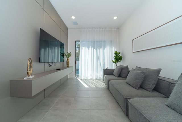 10364 EBB TIDE LANE, Orlando, FL 32821