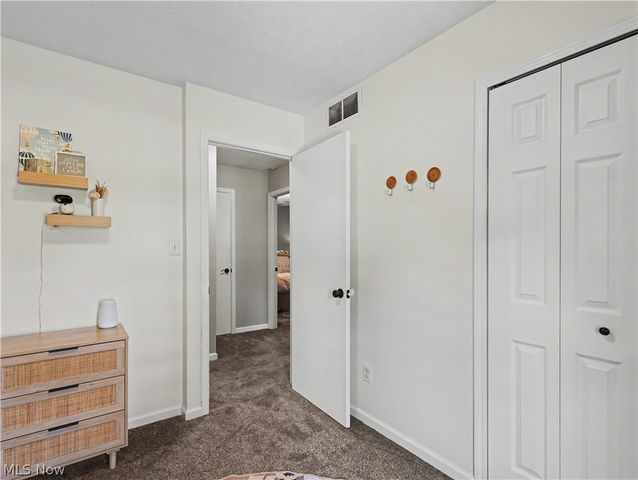 408 Abbyshire Road, Akron, OH 44319