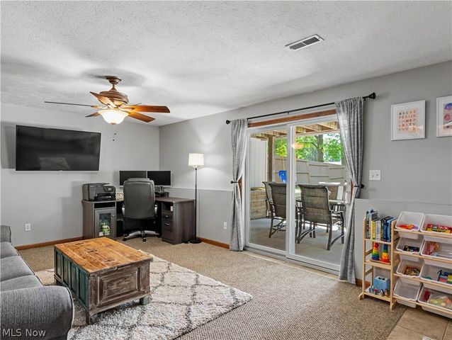 408 Abbyshire Road, Akron, OH 44319