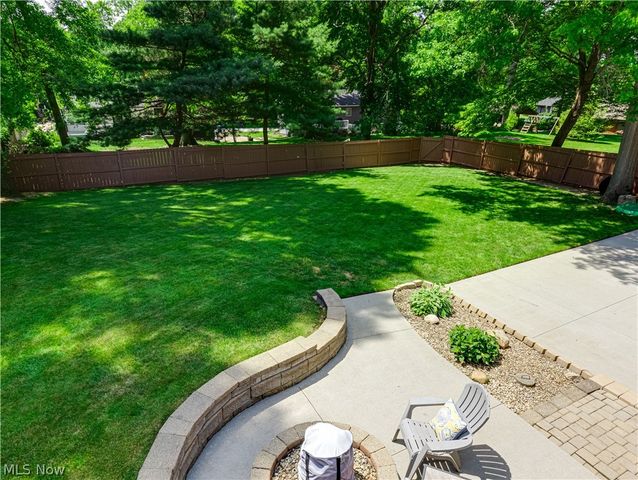 408 Abbyshire Road, Akron, OH 44319