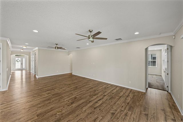 19493 LEONARD ROAD, Lutz, FL 33558