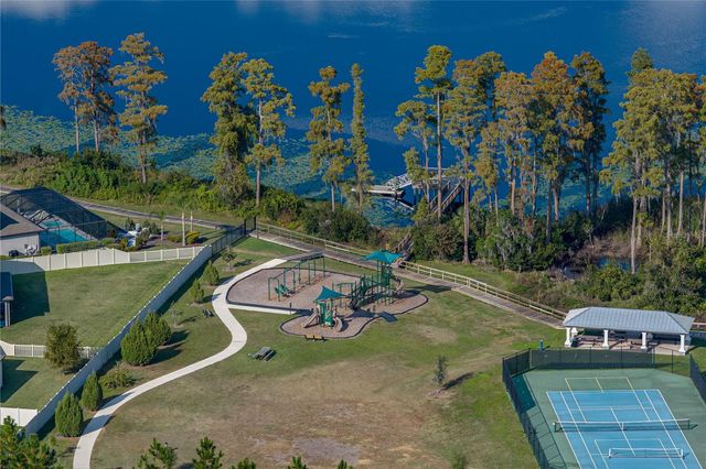 19493 LEONARD ROAD, Lutz, FL 33558