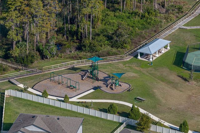 19493 LEONARD ROAD, Lutz, FL 33558