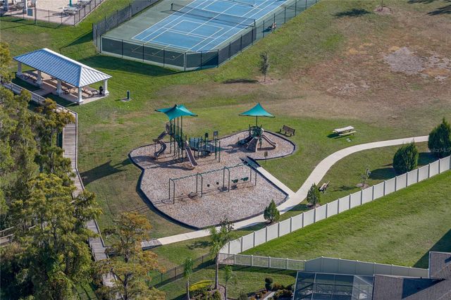 19493 LEONARD ROAD, Lutz, FL 33558