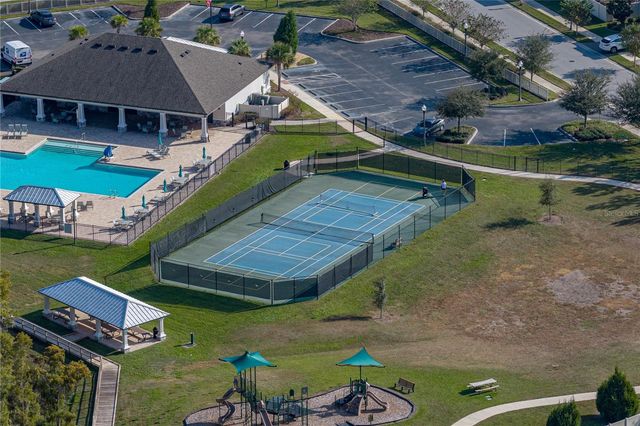 19493 LEONARD ROAD, Lutz, FL 33558