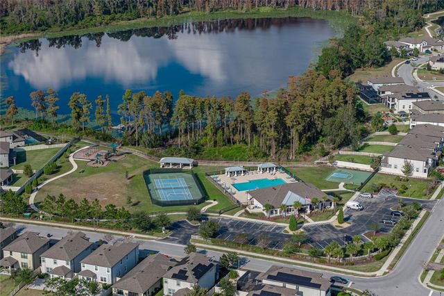 19493 LEONARD ROAD, Lutz, FL 33558