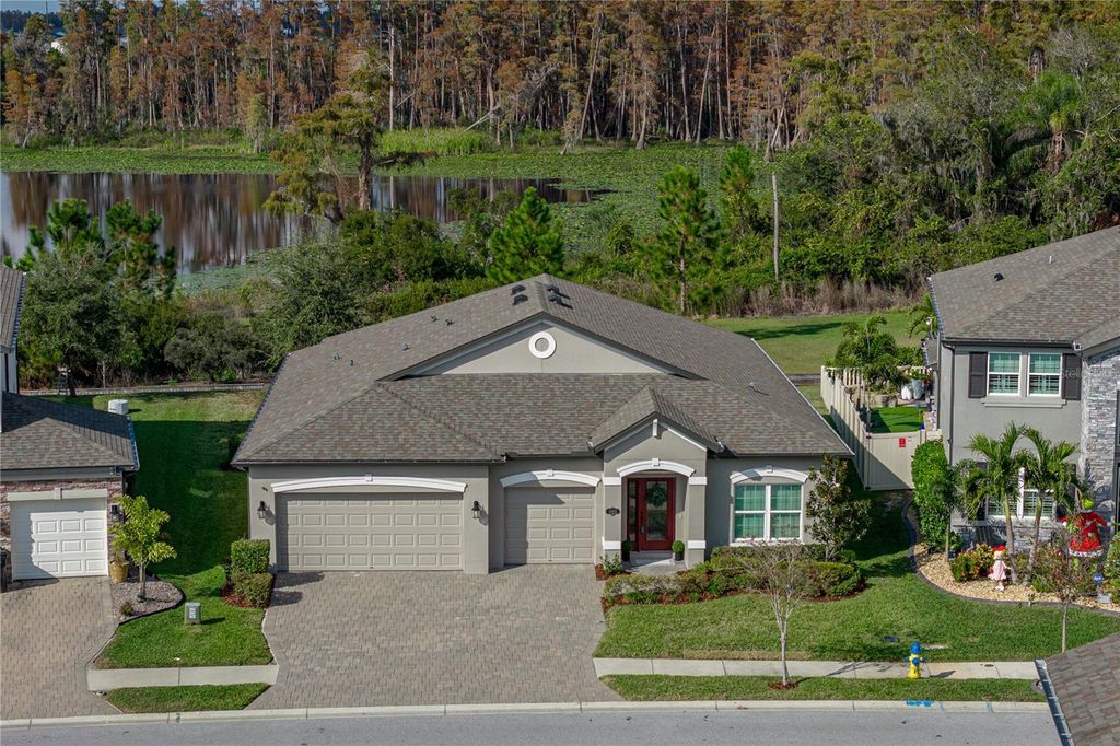 19493 LEONARD ROAD, Lutz, FL 33558