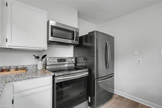 117 Beaton DR, Portsmouth, VA 23701