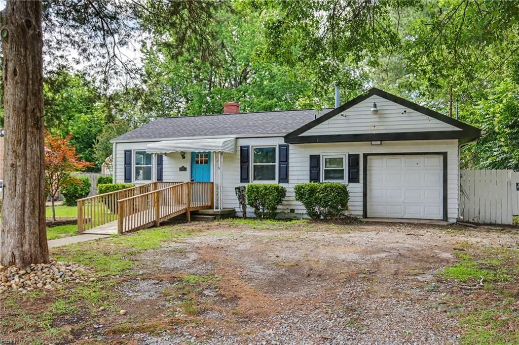 117 Beaton DR, Portsmouth, VA 23701