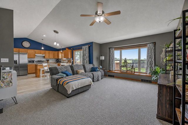195 6th Street, Evansville, WI 53536