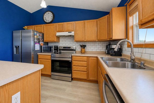 195 6th Street, Evansville, WI 53536