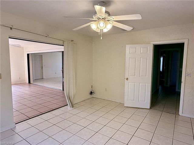 1204 SE 15th ST, Cape Coral, FL 33990