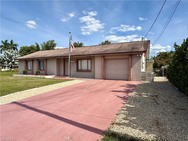 1204 SE 15th ST, Cape Coral, FL 33990