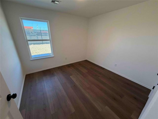 211 Mason Court, Yukon, OK 73099