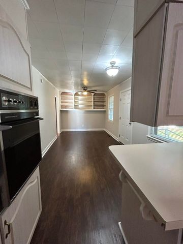 523 Colonial Drive, Sumter, SC 29150