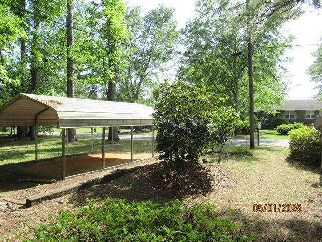 523 Colonial Drive, Sumter, SC 29150