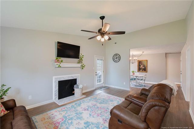 5586 Quietwood Place, Fayetteville, NC 28304