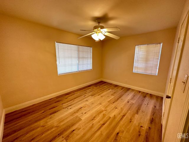 200 Western Drive, Bakersfield, CA 93309