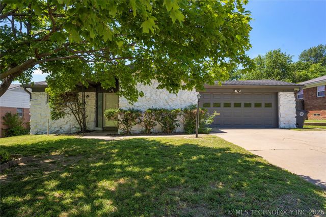 8340 E 23rd Street, Tulsa, OK 74129