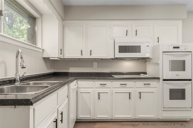 8340 E 23rd Street, Tulsa, OK 74129