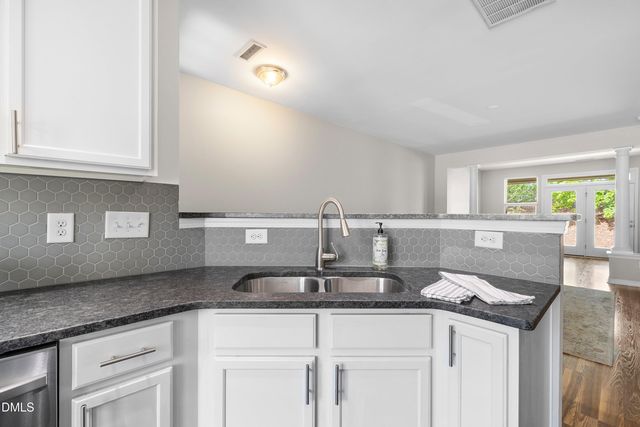 120 Point Comfort Lane, Cary, NC 27519