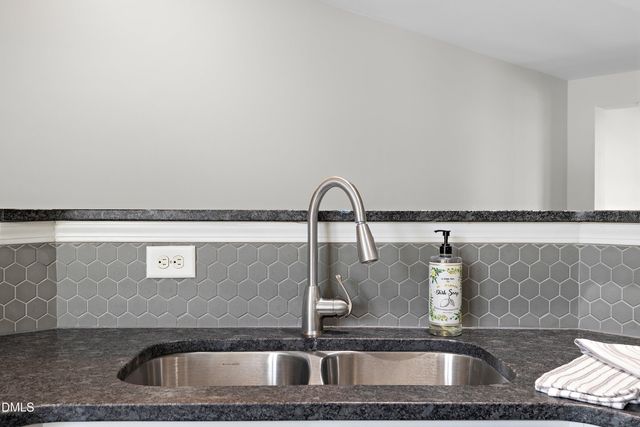 120 Point Comfort Lane, Cary, NC 27519