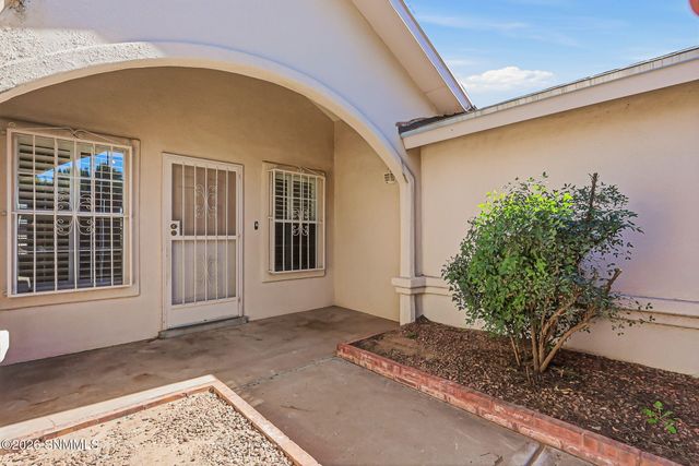 106 Torrey Pines Drive, Santa Teresa, NM 88008