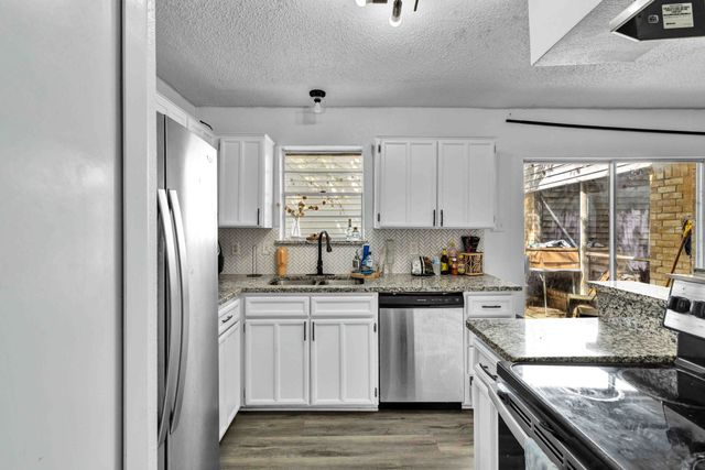 4904 Rollingwood Court, Garland, TX 75043