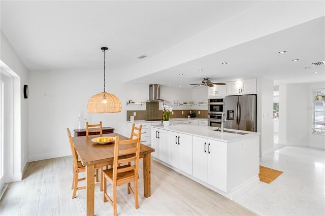 5107 SAINT ALBANS AVENUE, Sarasota, FL 34242