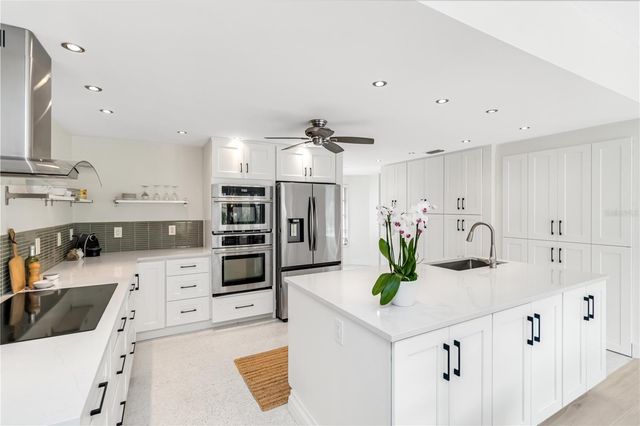 5107 SAINT ALBANS AVENUE, Sarasota, FL 34242