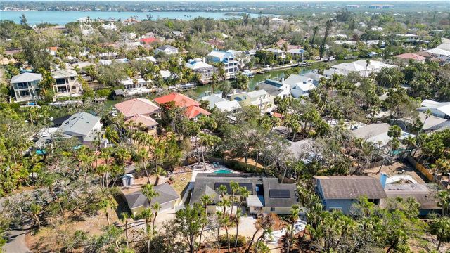 5107 SAINT ALBANS AVENUE, Sarasota, FL 34242