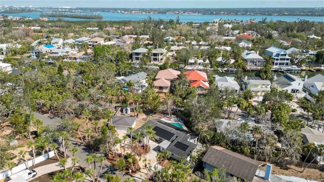 5107 SAINT ALBANS AVENUE, Sarasota, FL 34242