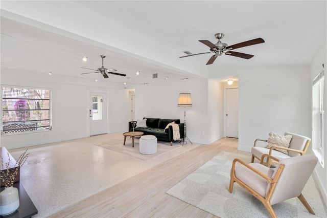 5107 SAINT ALBANS AVENUE, Sarasota, FL 34242