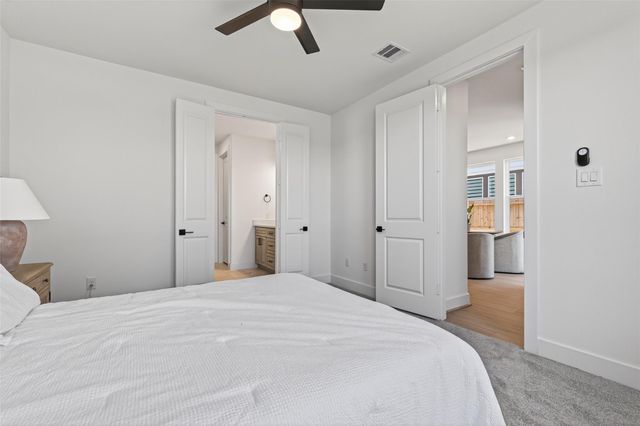 4333 Avron Drive, Stafford, TX 77477