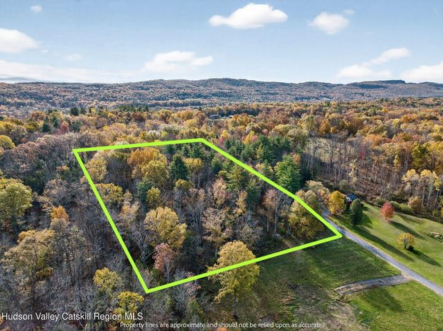 59 Aqueduct Way, High Falls, NY 12440