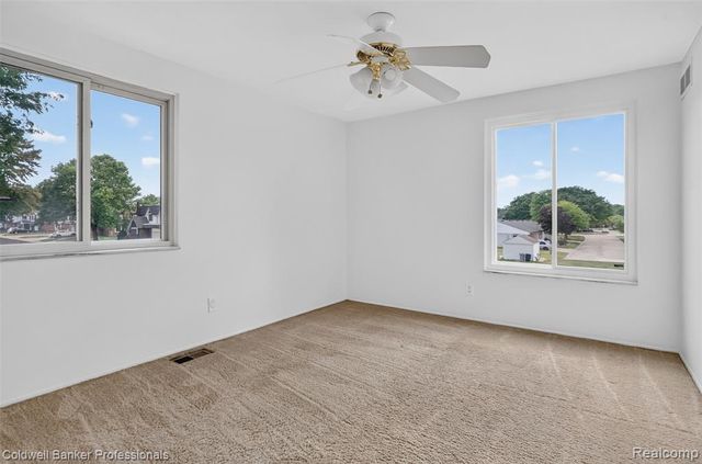 32754 Barclay Square 20, Warren, MI 48093