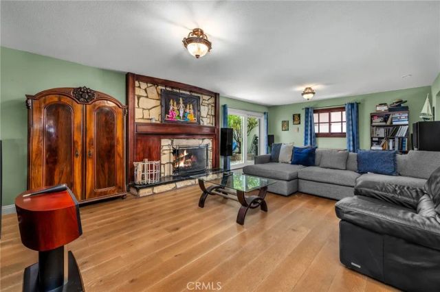 52 Sandra Court, Newbury Park, CA 91320