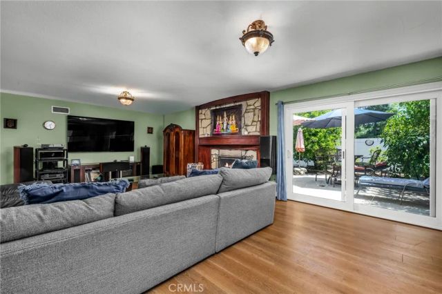 52 Sandra Court, Newbury Park, CA 91320
