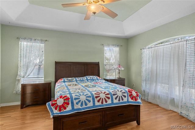 1380 E Silver Thorn Loop, Hernando, FL 34442