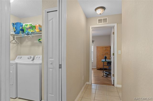 1380 E Silver Thorn Loop, Hernando, FL 34442