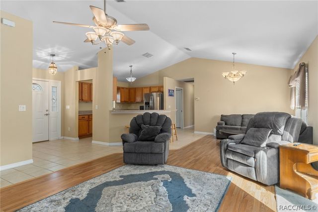 1380 E Silver Thorn Loop, Hernando, FL 34442