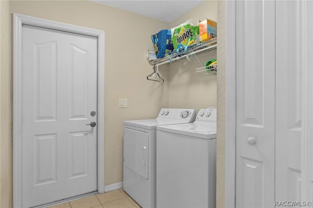 1380 E Silver Thorn Loop, Hernando, FL 34442