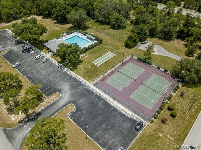 1380 E Silver Thorn Loop, Hernando, FL 34442